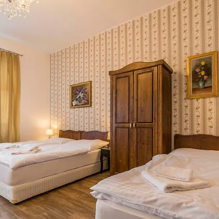 Retro Bosak Contactless Check-in Gasthof Prešov